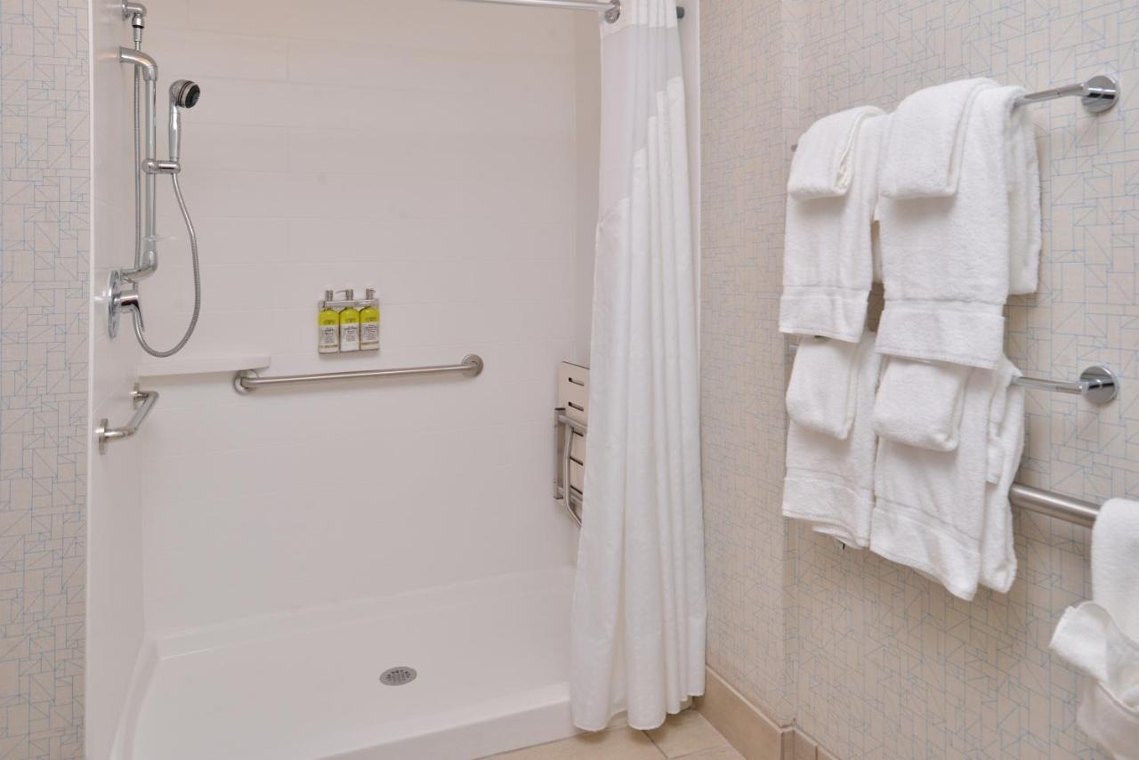Holiday Inn Express Melbourne West By Ihg West Melbourne Luaran gambar